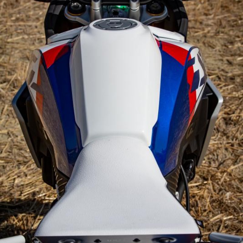 BMW F450GS