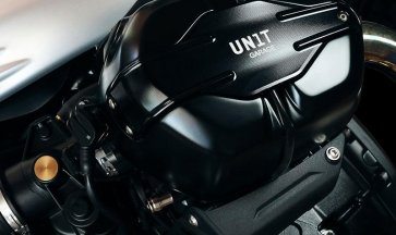 ユニットガレージヘッドカバーカップル。 EURO 5モデルにも対応