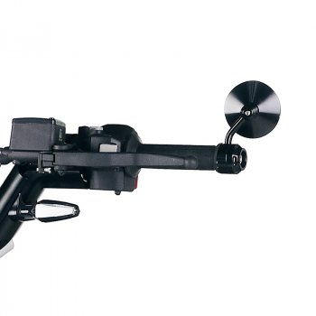 2 つの BMW CE 02 端子を備えた 2 つのミラー