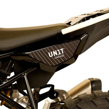 オリジナルBMW R12 G/Sサイドパネル用黒色保護ステッカー