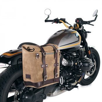 スプリットレザー22L-30Lのサイドバッグスクラム + BMW R12 シャーシ右