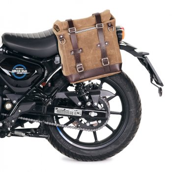 スプリットレザー22L-30Lのサイドバッグスクラム + ロイヤルエンフィールド Hunter 350 左フレーム