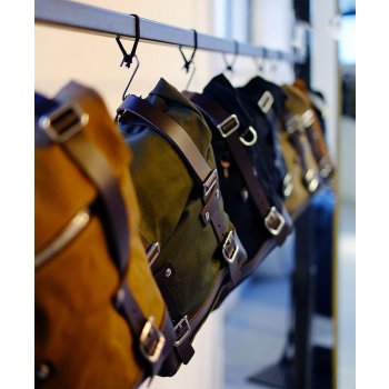 キャンバスバッグ