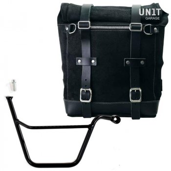 スプリットレザーのサイドバッグ+トライアンフT100ボンネビルDXフレーム (2001-2016)