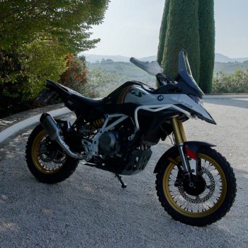 カポノルド製フェアリング BMW F450GS