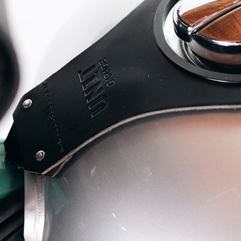 ロイヤルエンフィールド ベア 650 タンクバンド