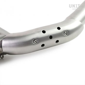 目に見える溶接を施したチタンスクランブラダブルハイマフラー