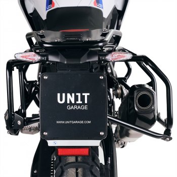 Atlas BMW F900GS アルミ サドルバッグ フレーム