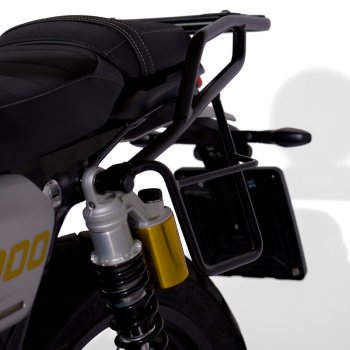トライアンフ ストリートスクランブラー900（2026年以降）左フレーム