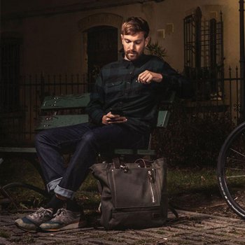 ナミブ30Lキャンバスバックパック